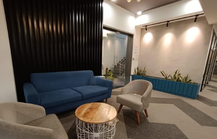 Living Room, rustomjee-central-park Commercial Office Space 6800 Sq.Ft. In Andheri East Mumbai 9217986