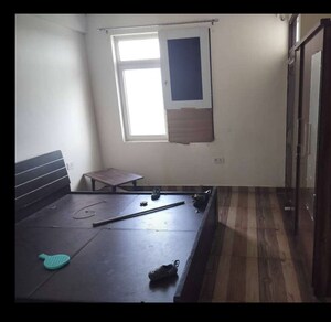 Bedroom in 2 BHK Apartment at Dragon Age The Citadel, Chinhat – for Rent