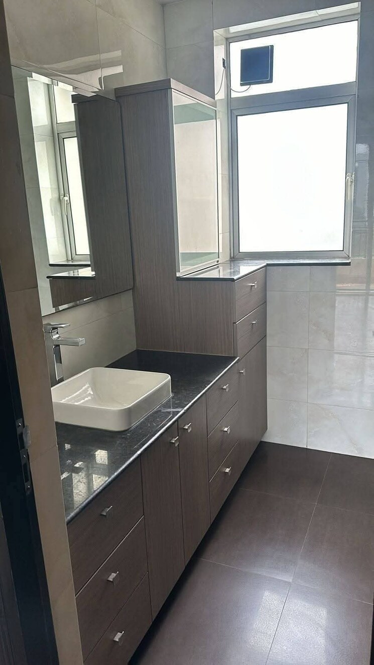 Kitchen, central-park-ii-bellevue 3 Bedroom 2550 Sq.Ft. Apartment In Sector 48 Gurgaon 9218002