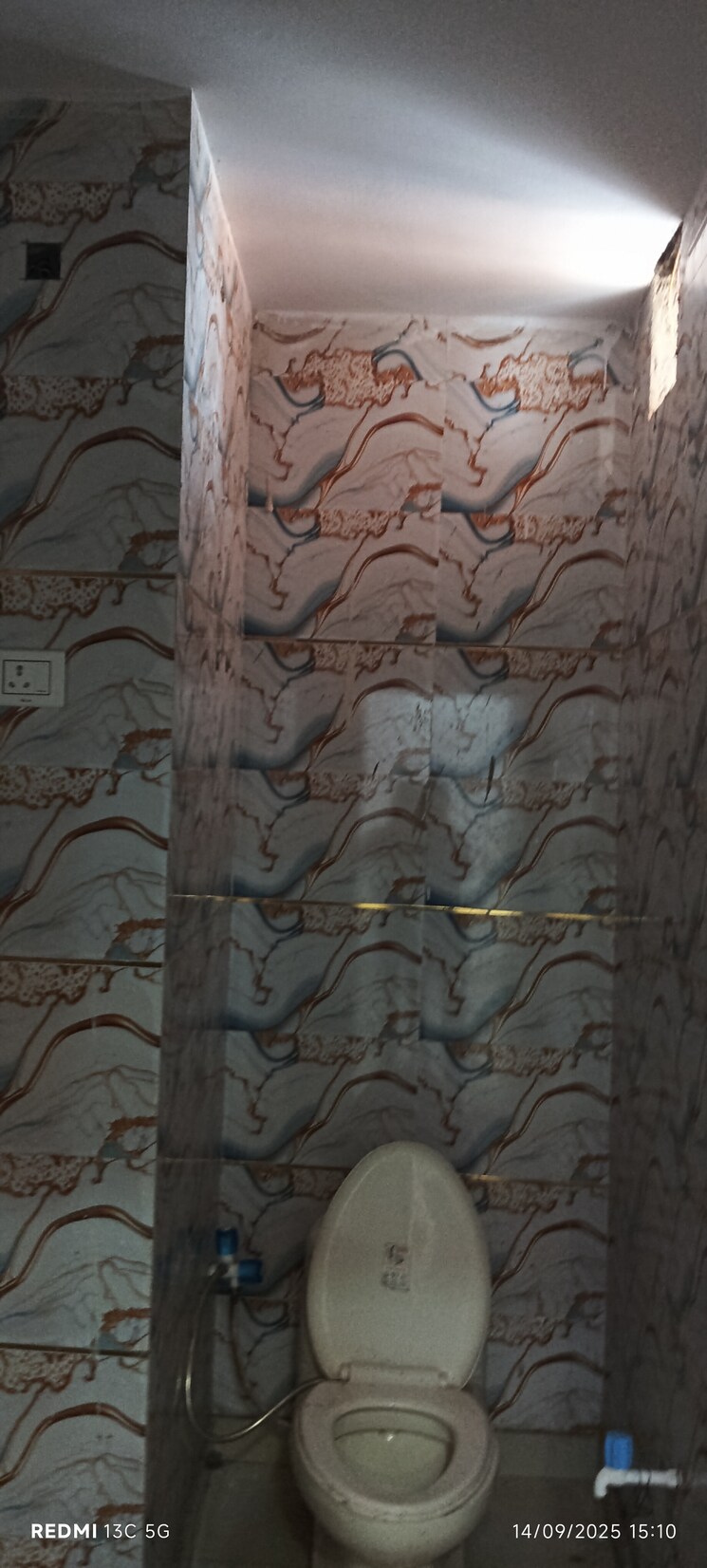 Washroom, shalimar garden 1.5 Bedroom 500 Sq.Ft. Builder Floor In Shalimar Garden Ghaziabad 9218018