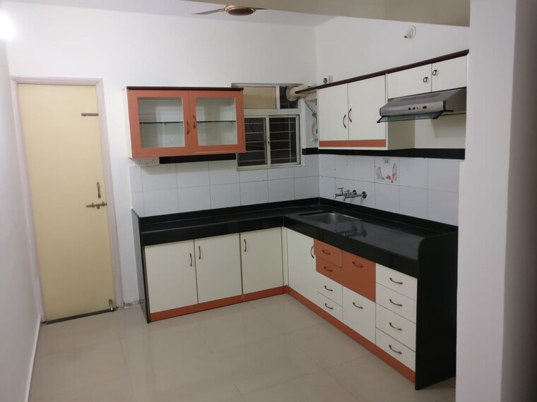 Kitchen, kumar-parisar 2 Bedroom 1050 Sq.Ft. Apartment In Kothrud Pune 9218011