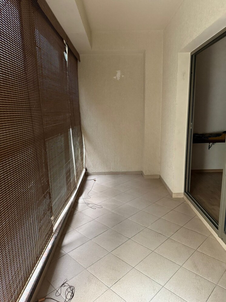 Balcony, sobha-morzaria-grandeur 3 Bedroom 2251 Sq.Ft. Apartment In Bannerghatta Road Bangalore 9218025