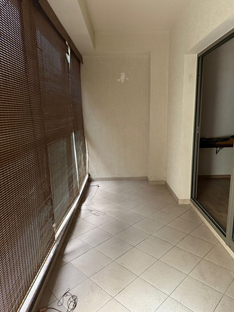 Balcony, sobha-morzaria-grandeur 3 Bedroom 2251 Sq.Ft. Apartment In Bannerghatta Road Bangalore 9218025