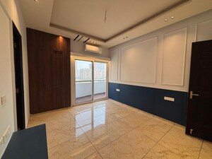 Kitchen in 4 BHK Apartment at Dasnac Burj, Sector 75 – for Rent