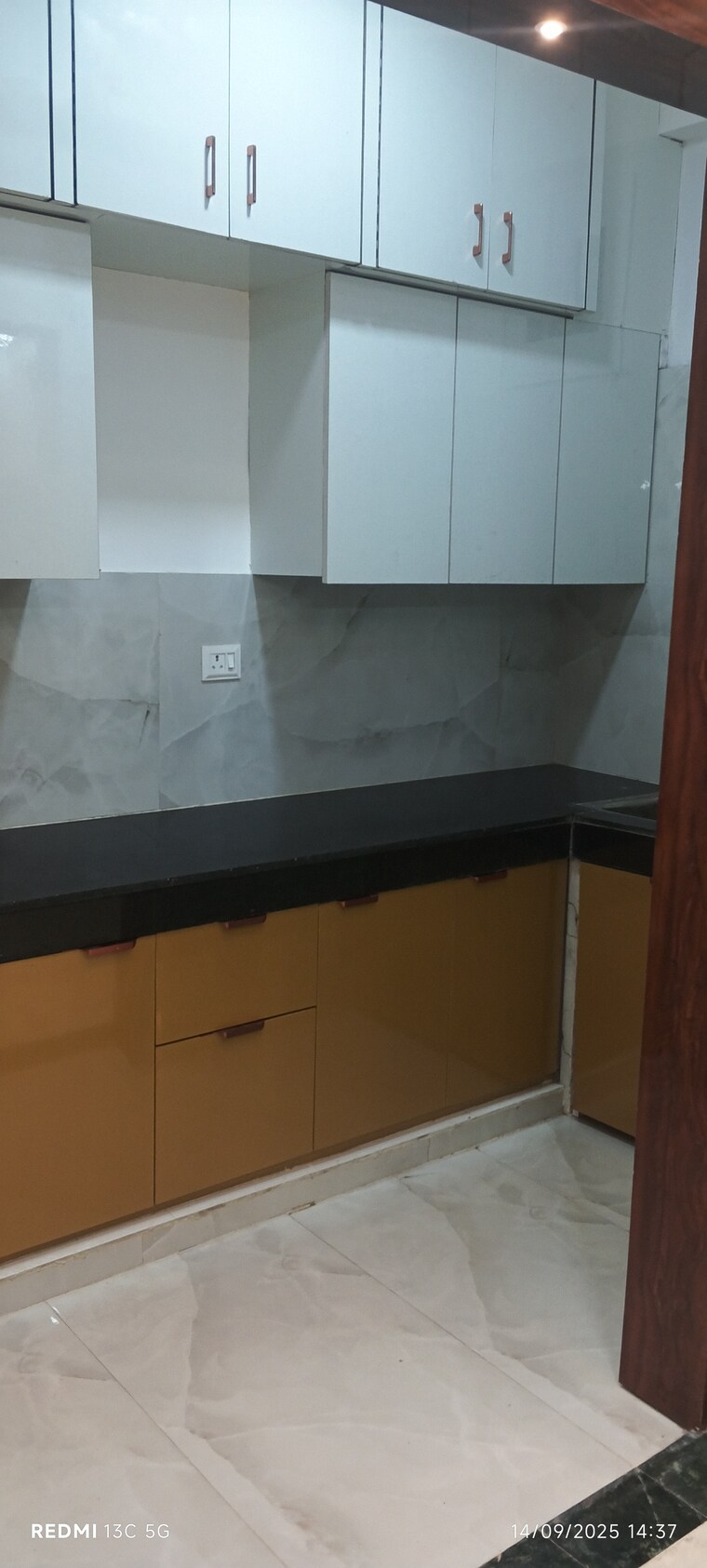 Kitchen, shalimar garden 3.5 Bedroom 1600 Sq.Ft. Builder Floor In Shalimar Garden Ghaziabad 9218070