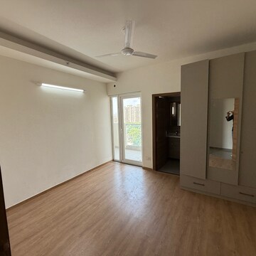 3 BHK Apartment For Rent in Tulip Yellow, Sector 69