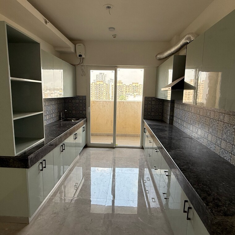 Kitchen, tulip-yellow 3 Bedroom 1034 Sq.Ft. Apartment In Sector 69 Gurgaon 9218127