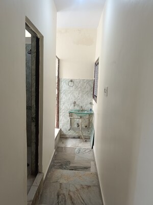  2 BHK Builder Floor at Panchsheel Vihar – for Rent