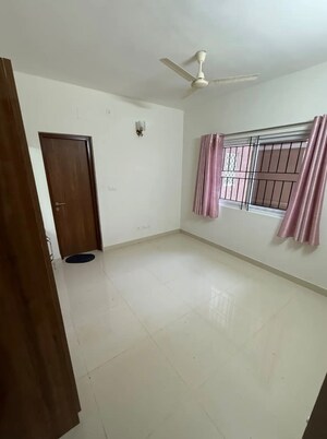 Room in 3 BHK Apartment at Prestige Primrose Hills, Banashankari 6th Stage – for Rent