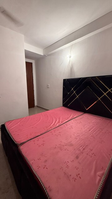 Bedroom in 1 BHK Builder Floor at Saket – for Rent