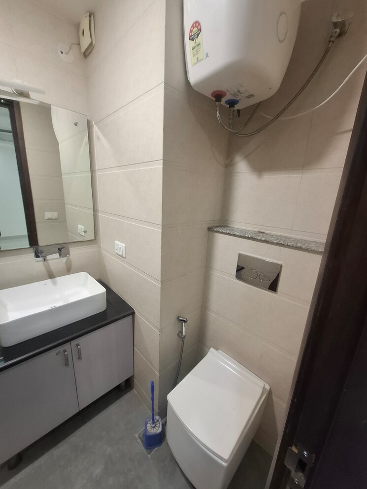 Kitchen, kohli-one-malibu-town 3 Bedroom 250 Sq.Yd. Builder Floor In Sector 47 Gurgaon 9218107