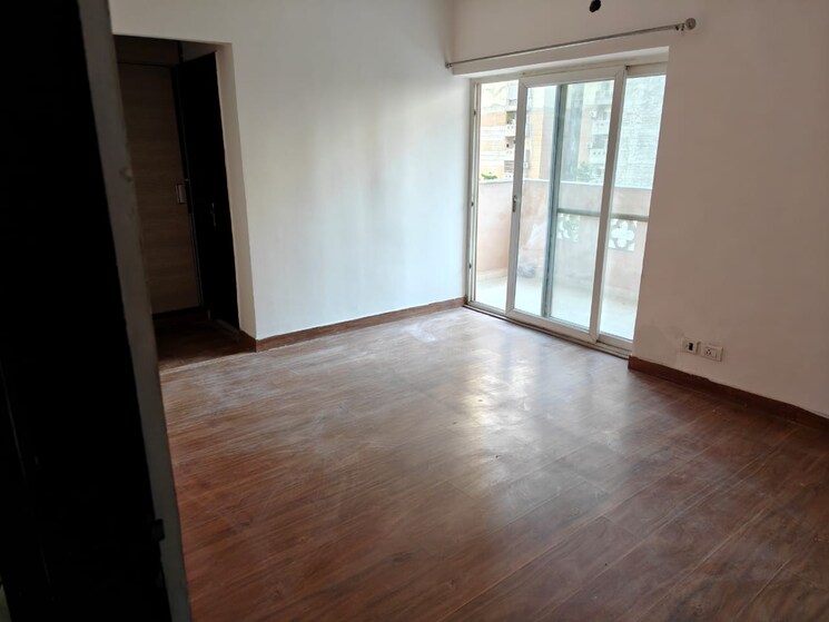 Room, nimbus-the-hyde-park 3.5 Bedroom 1825 Sq.Ft. Apartment In Sector 78 Noida 9218113