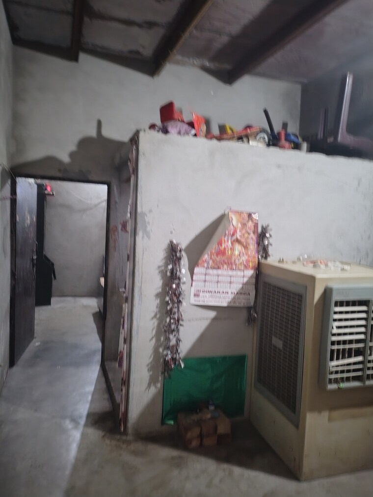 Bedroom, sector 23 3 Bedroom 50 Sq.Yd. Independent House In Sector 23 Faridabad 9218124