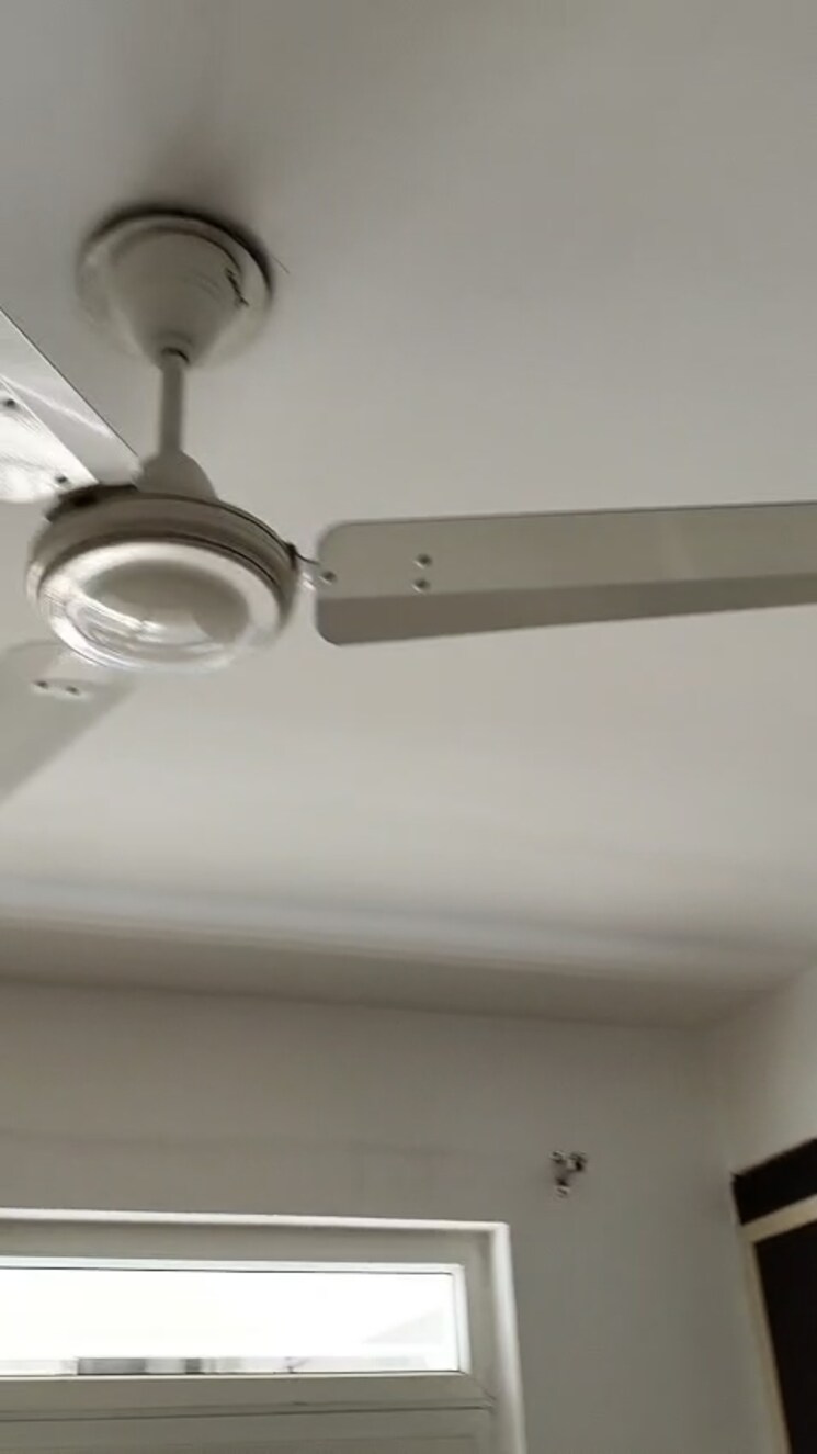 undefined, bptp-park-towers 3 Bedroom 250 Sq.Ft. Apartment In Sector 77 Faridabad 9218160