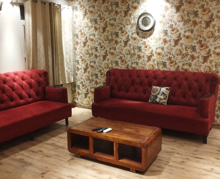 Living Room, vip road 2 Bedroom 1150 Sq.Ft. Apartment In Vip Road Zirakpur 9218145