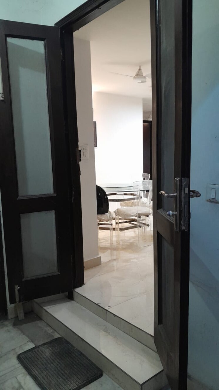 Balcony, gaur-city-2 2 Bedroom 1478 Sq.Ft. Apartment In Gaur City 2 Greater Noida 9218155