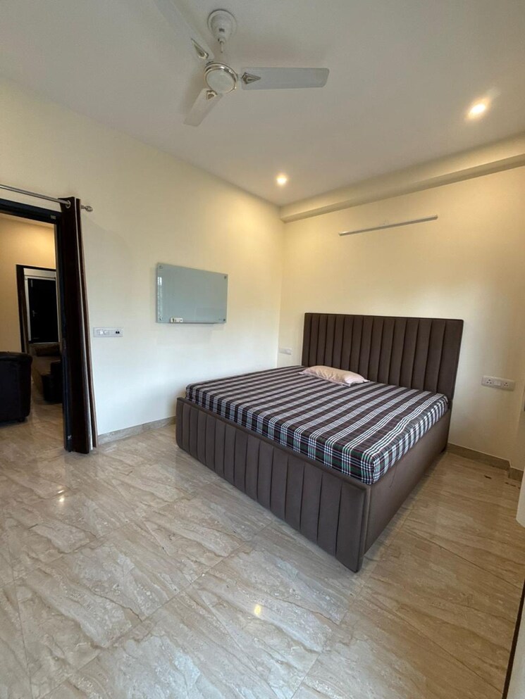 Bedroom, ansal-royale-casa 2 Bedroom 200 Sq.Yd. Builder Floor In Sector 55 Gurgaon 9218188