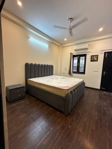 Bedroom in 2 BHK Builder Floor at Ansal Royale Casa, Sector 55 – for Rent