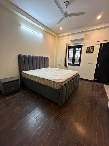 Bedroom in 2 BHK Builder Floor at Ansal Royale Casa, Sector 55 – for Rent