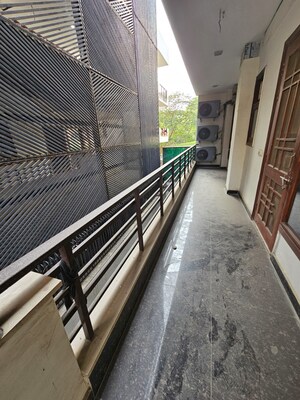 Balcony in 2 BHK Builder Floor at Sector 55 – for Rent