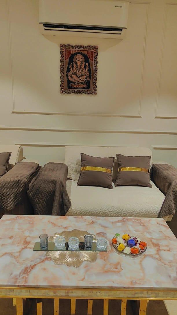 4 BHK + Servant Room Apartment For Rent in Parsvnath Green Ville