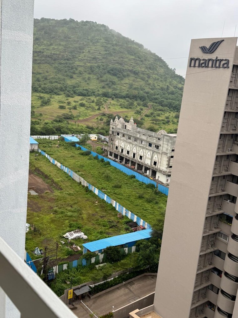 Garden, mantra-montana-phase-1 2 Bedroom 750 Sq.Ft. Apartment In Dhanori Pune 9218186