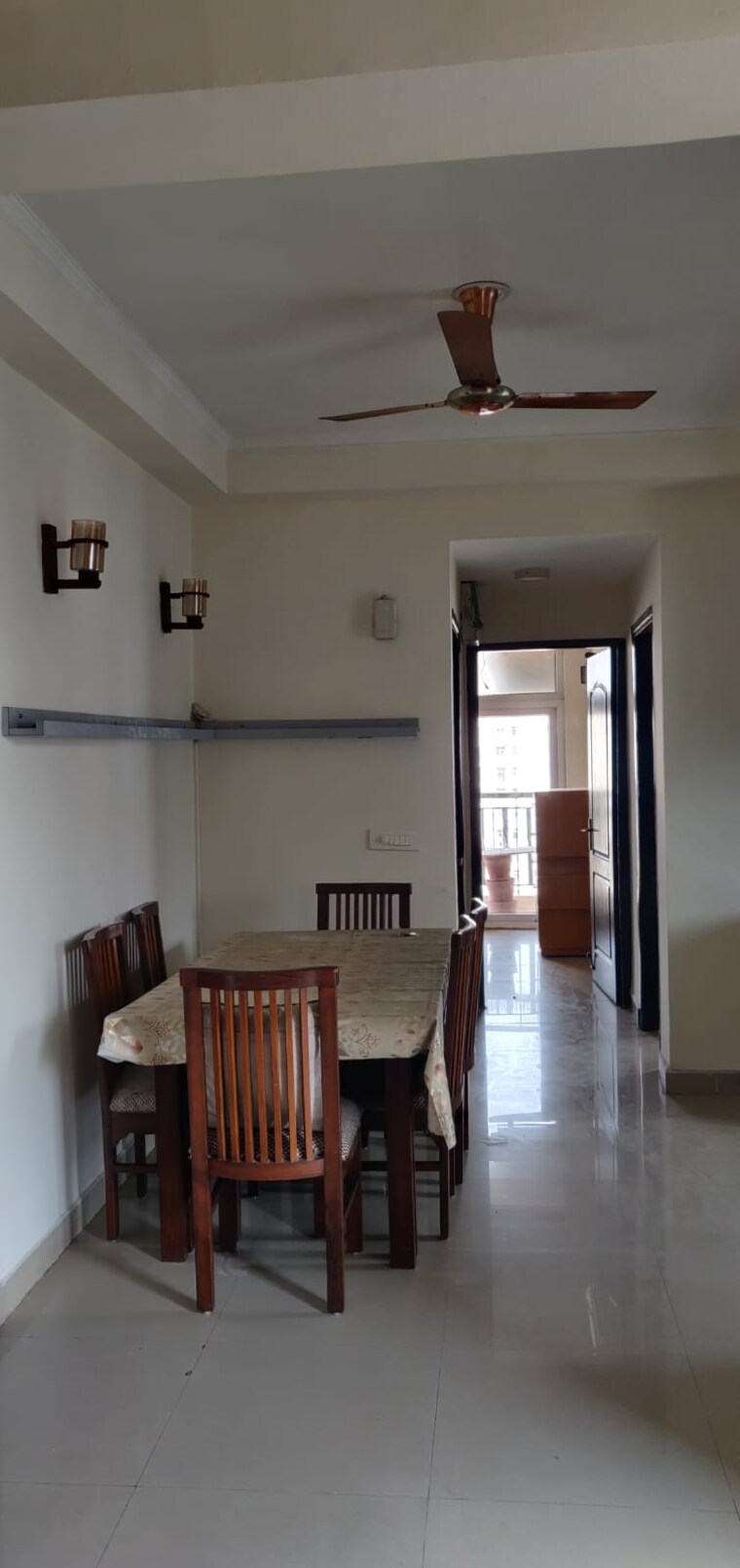 Living Room, amrapali-crystal-homes 3.5 Bedroom 1700 Sq.Ft. Apartment In Sector 76 Noida 9218201