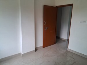 Room in 2 BHK Apartment at Agarpara – for Sale
