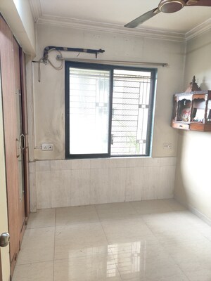 Room in 1.5 BHK Apartment at Vihang Valley Phase1, Kasarvadavali – for Rent