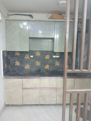 Kitchen in 1.5 BHK Builder Floor at Govindpuri – for Rent