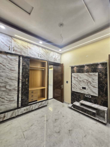 Room in 4 BHK Independent House at Greater Mohali – for Sale