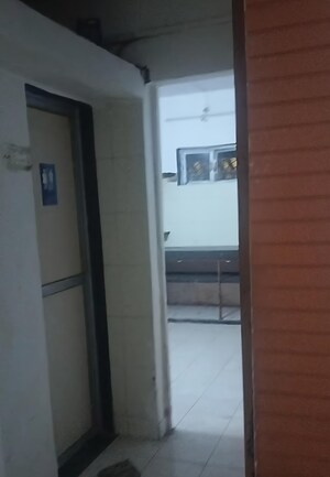 Building Lobby in 4 BHK Villa at Shital Darshan, Mulund East – for Sale