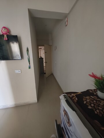 Furnished Amenities in 1 BHK Apartment at Shree Vardhman Green Court, Sector 90 – for Rent