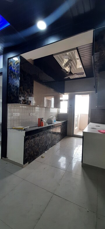 Team Area in 3 BHK Apartment at Land Craft Golf Links Apartment Phase 2, Pandav Nagar – for Sale