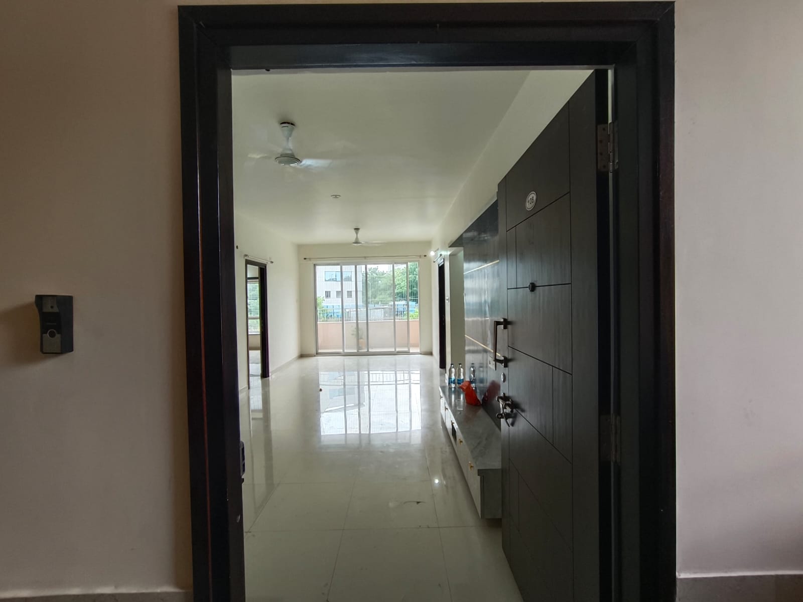 3 BHK + Pooja Room Apartment For Rent in Raheja Vistas