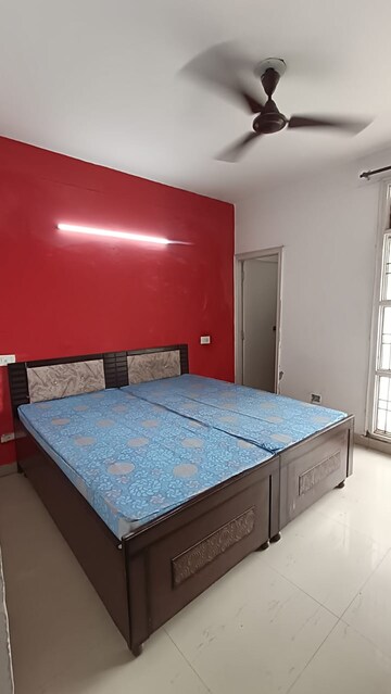 Master Bedroom in 2 BHK Apartment at Sector 79 – for Rent