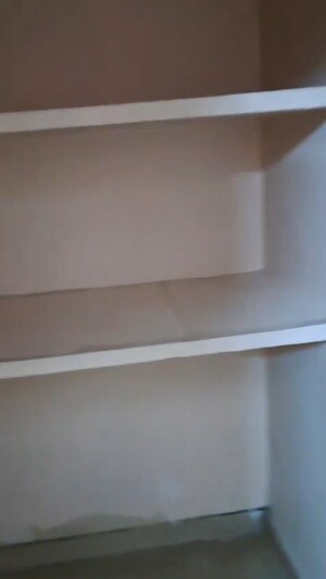 Room in 1.5 BHK Builder Floor at Sector 15a – for Rent