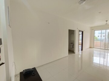 Room in 3 BHK Apartment at Raheja Vistas, Nacharam – for Rent