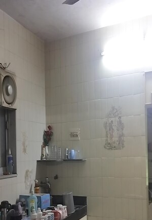 Bathroom in 4 BHK Villa at Shital Darshan, Mulund East – for Sale