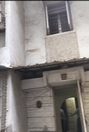 Kitchen in 4 BHK Villa at Shital Darshan, Mulund East – for Sale