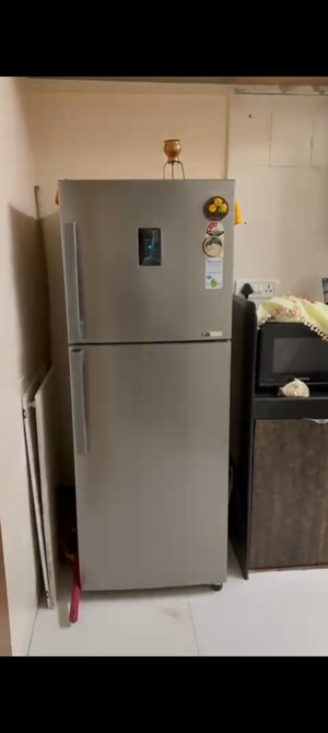 Furnished Amenities in 2 BHK Apartment at Sher E Punjab, Andheri East – for Rent