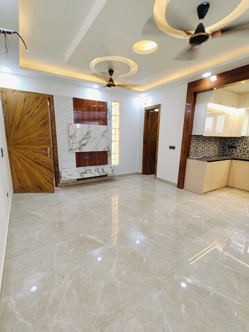 2 BHK Apartment For Sale in Sector 73