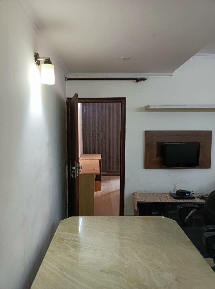 Living Room, sultanpur 2 Bedroom 1000 Sq.Ft. Builder Floor In Sultanpur Delhi 9218423