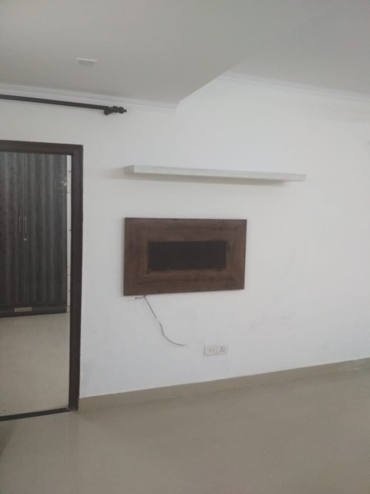 Living Room, sultanpur 2 Bedroom 1000 Sq.Ft. Builder Floor In Sultanpur Delhi 9218423