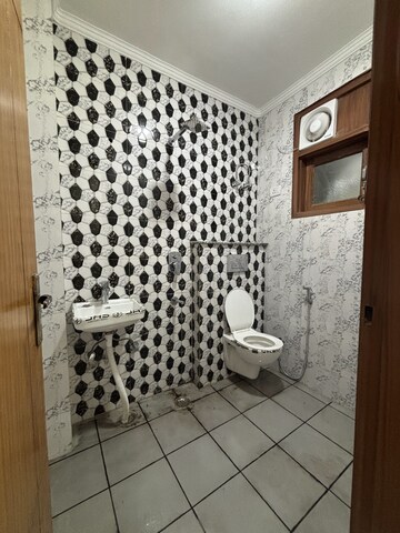 Bathroom in 2 BHK Builder Floor at Saket – for Rent