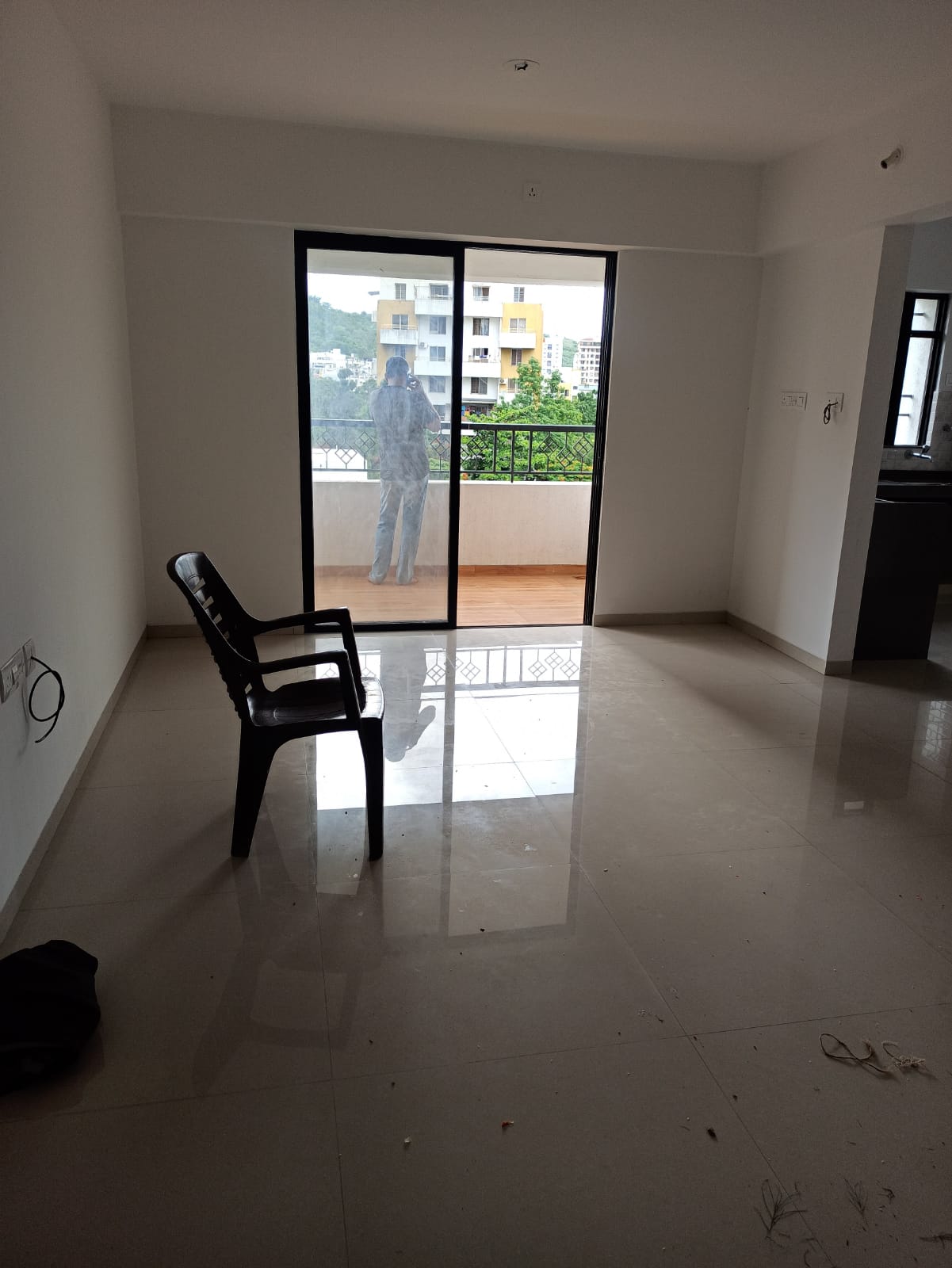 2 BHK + Servant Room Apartment For Sale in Ideal Colony
