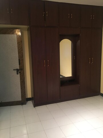 Building Lobby in 2 BHK Apartment at Sun City – for Sale