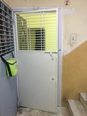 Furnished Amenities in 2 BHK Apartment at Sun City – for Sale