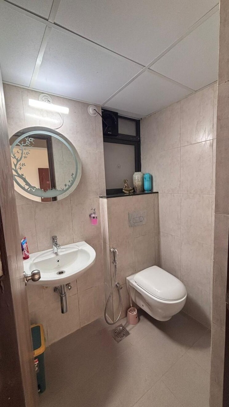 Bathroom, akshay-chs-andheri 1 Bedroom 309 Sq.Ft. Apartment In Andheri West Mumbai 9218542