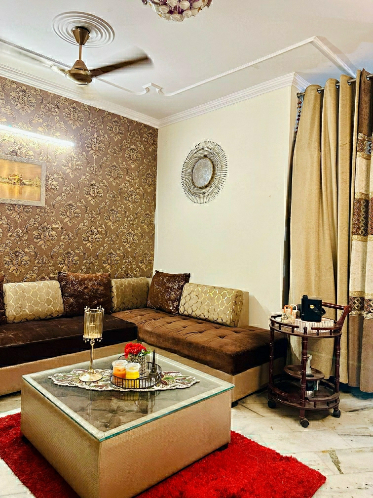 2.5 BHK + Pooja Room Builder Floor For Rent in Mansarover Garden